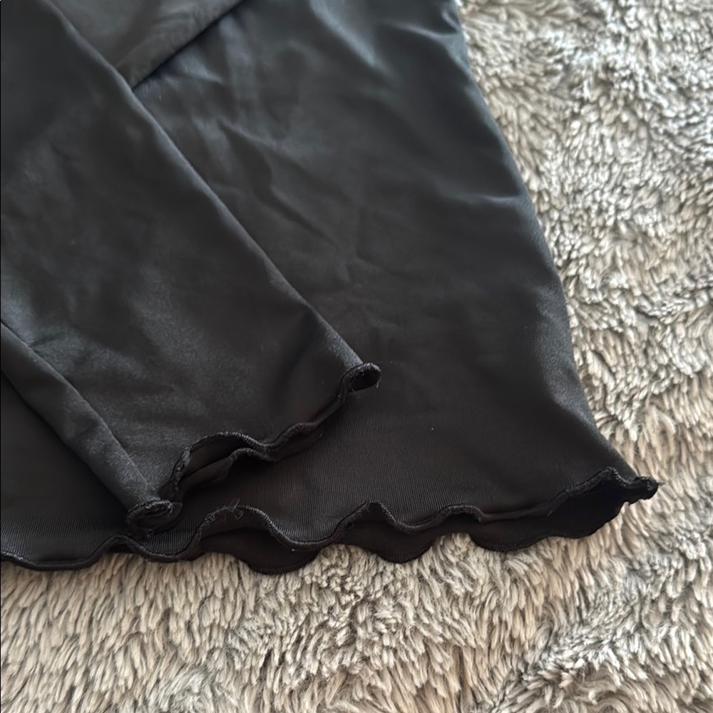 🍒Art Class Rashgaurd🍒 - Picture 5 of 5